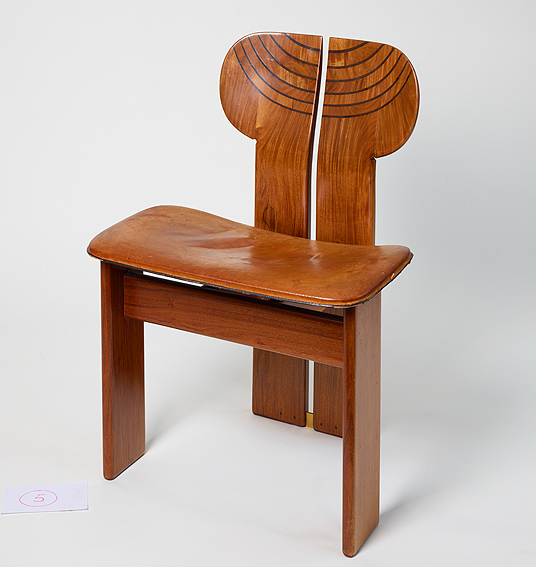 Frontview chair #5